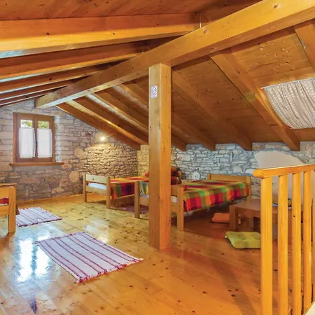 Casa Rustica In Matohanci - Haus Fuer 6 Personen Holiday home